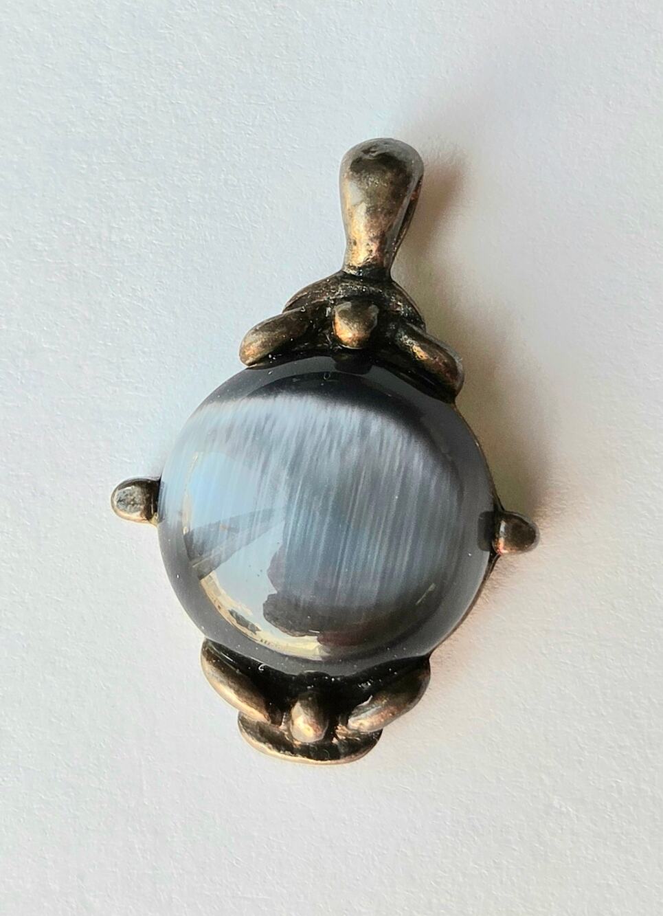 Cat's Eye Pendant Oval Gray Blue Chatoyant Cabochon Boho Witchy